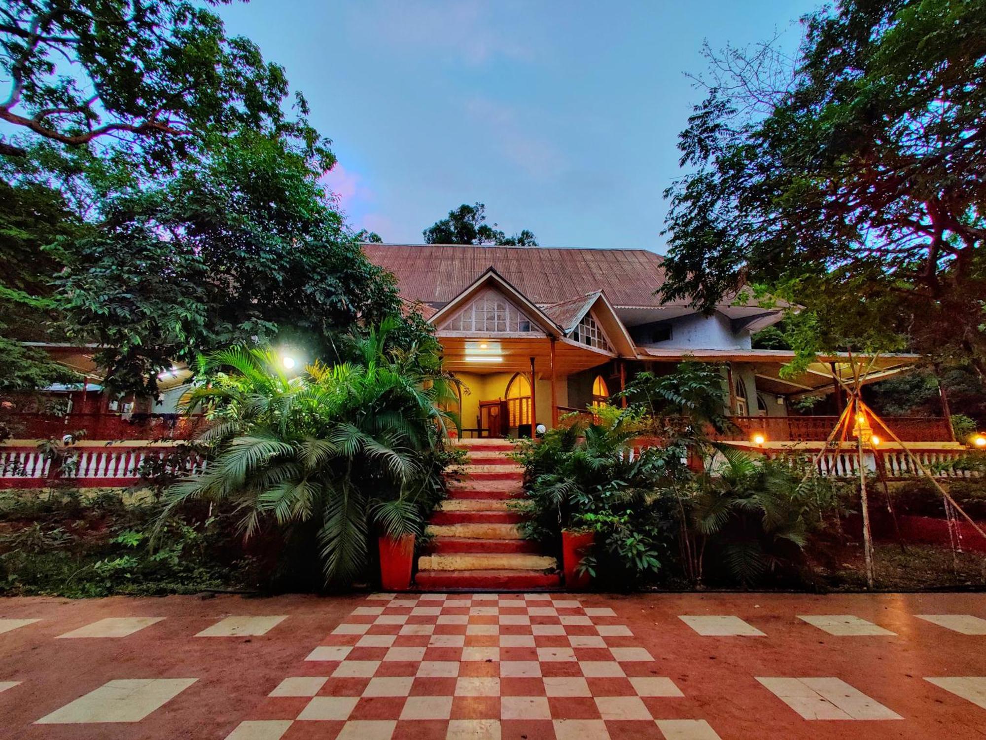 Ashok Hotel Matheran Exterior foto