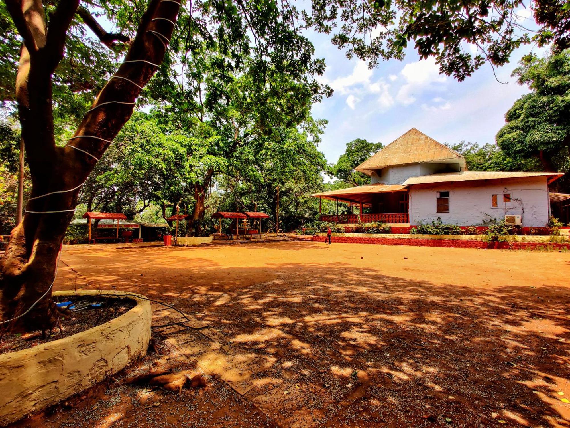 Ashok Hotel Matheran Exterior foto